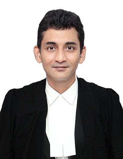 Ashutosh Saraf, Advocate